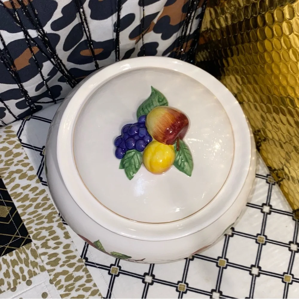 VINTAGE 1980 TELEFLORA FRUIT CERAMIC SERVING BOWL